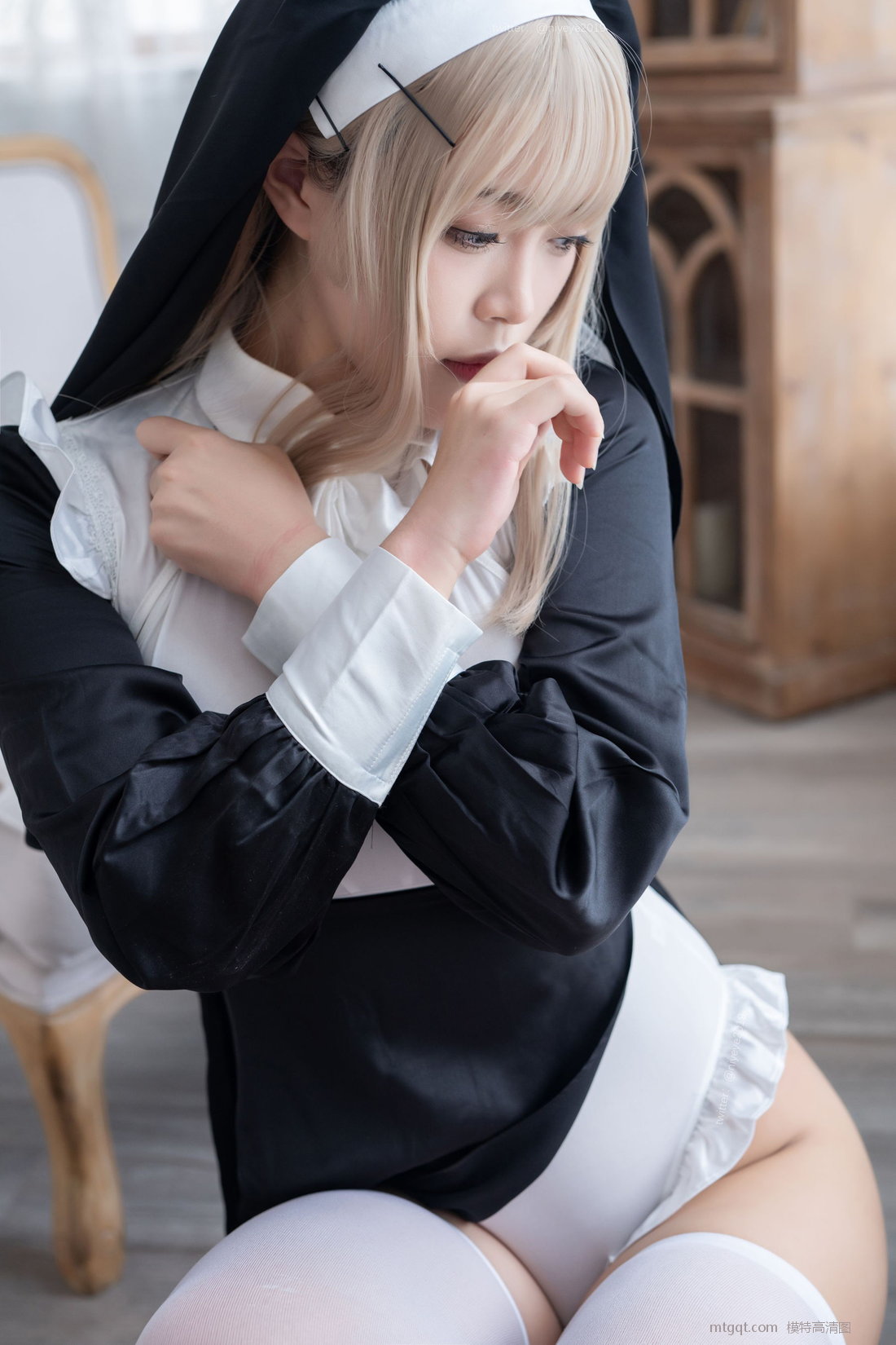  ] [Coser xŮ/77P ϵ P.12