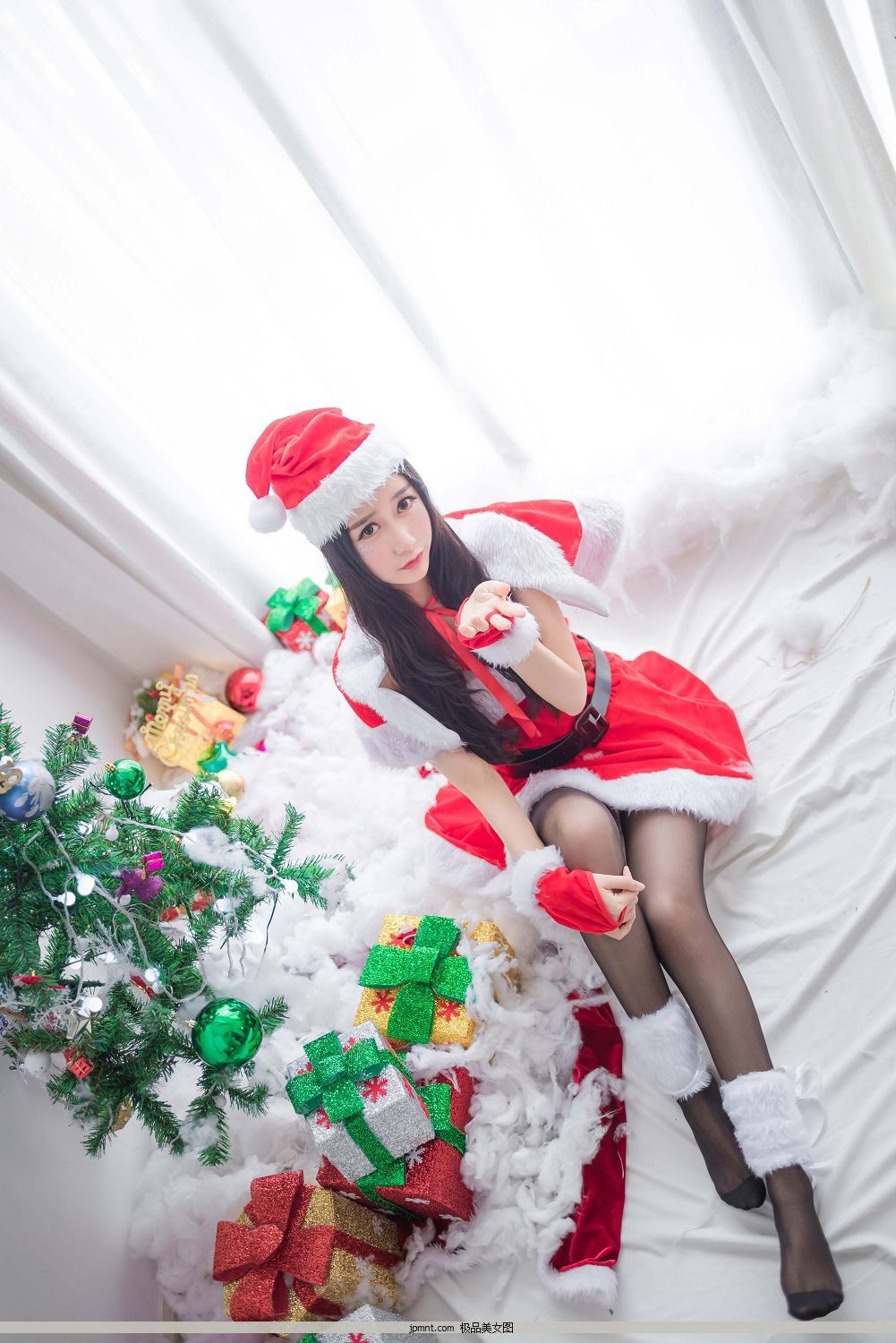 [ϵŮCoser@ľOwO] NO.024 ʥ˺ѱ¹ [46P-171]