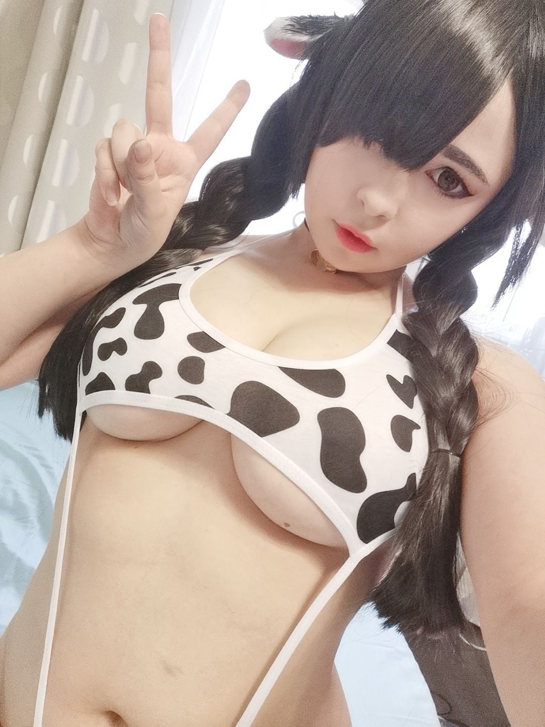 [COS] Yoshinobi - Lulu the Cow/44P