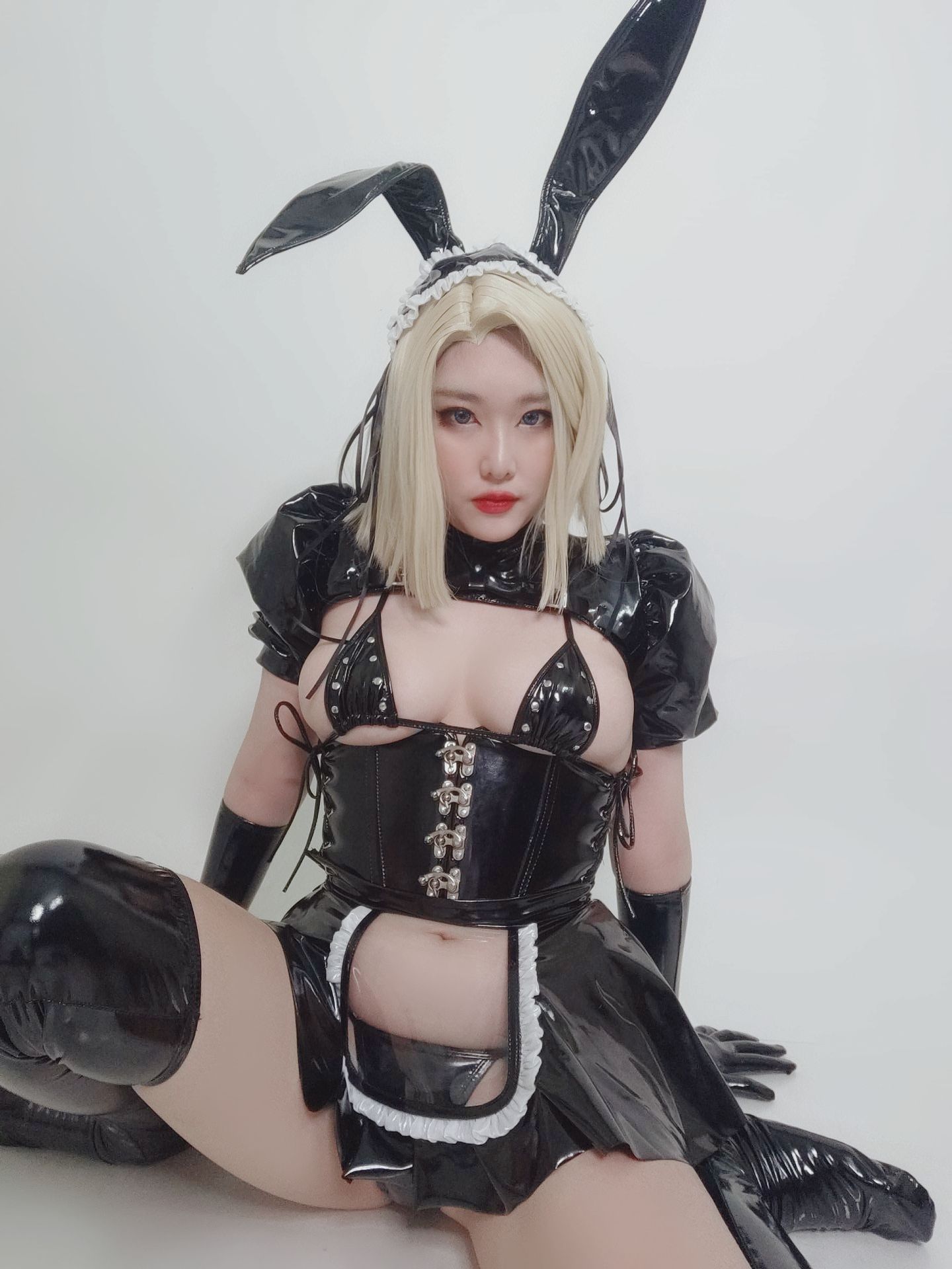 maid/169P Ʒ崿Ů˽Ըд  [ŮCoserд] unnyvier 18atex android 32ҳ